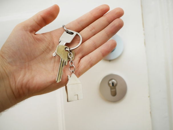 https://NikitaP.StopRentingStartOwning.com